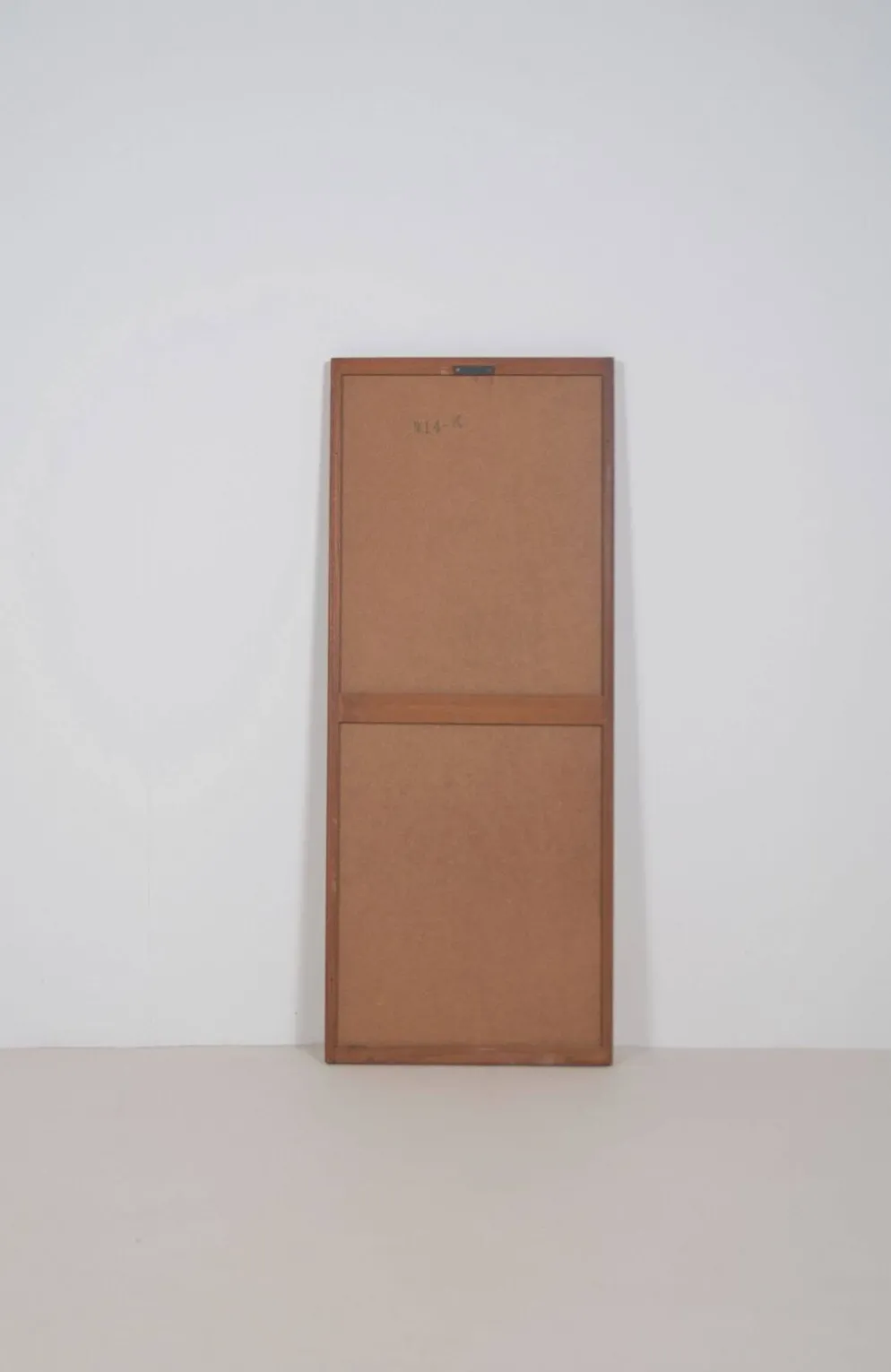Miroir en teck danois par Kai Kristiansen pour Aksel Kjersgaard, années 1960.