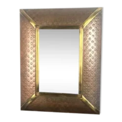 Miroir en tôle et cuivre repoussé des années 70 - 52 cm x 33 cm