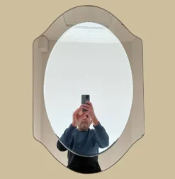 Miroir en verre fumé bicolore, vers 1970
