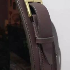 Miroir fait main dans le goût de J. Adnet en cuir végétal tanné marron