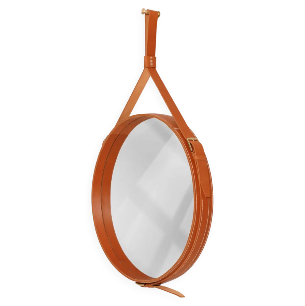 Miroir fait main de style J. Adnet en cuir tanné végétal de couleur tan, ø 70 cm