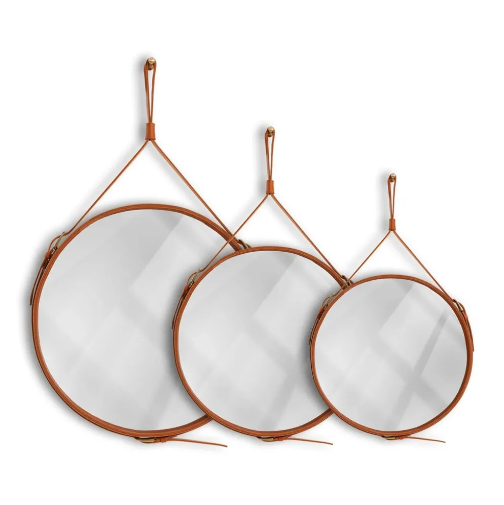 Miroir fait main de style J. Adnet en cuir tanné végétal de couleur tan, ø 70 cm