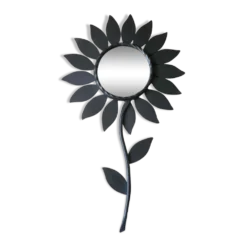 Miroir fleur en métal Chaty Vallauris, H 49,5 cm