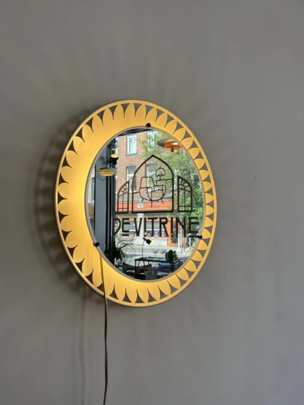 Miroir fleuri illuminé – Hillebrand, Ernst Igl