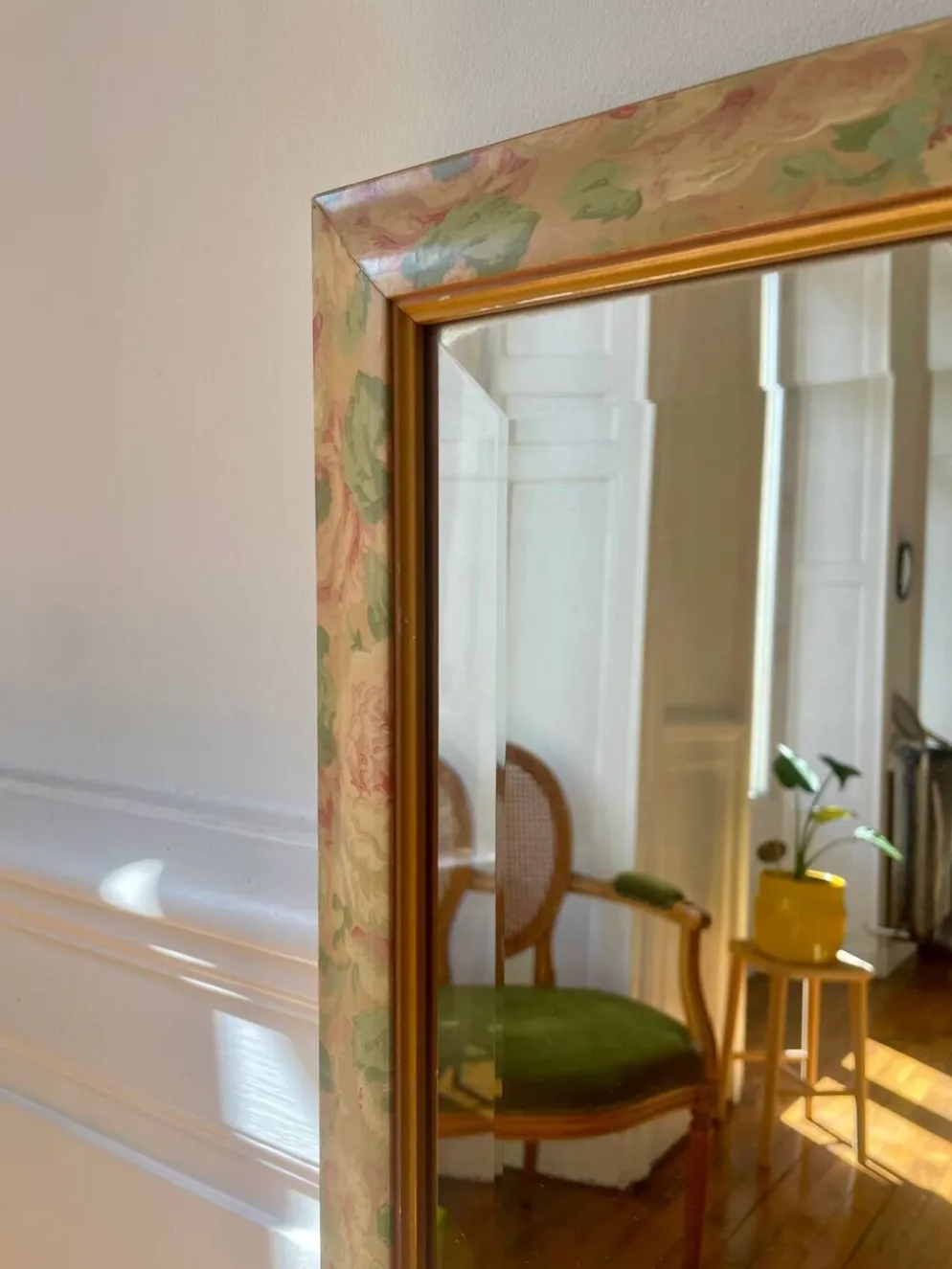 Miroir floral biseauté