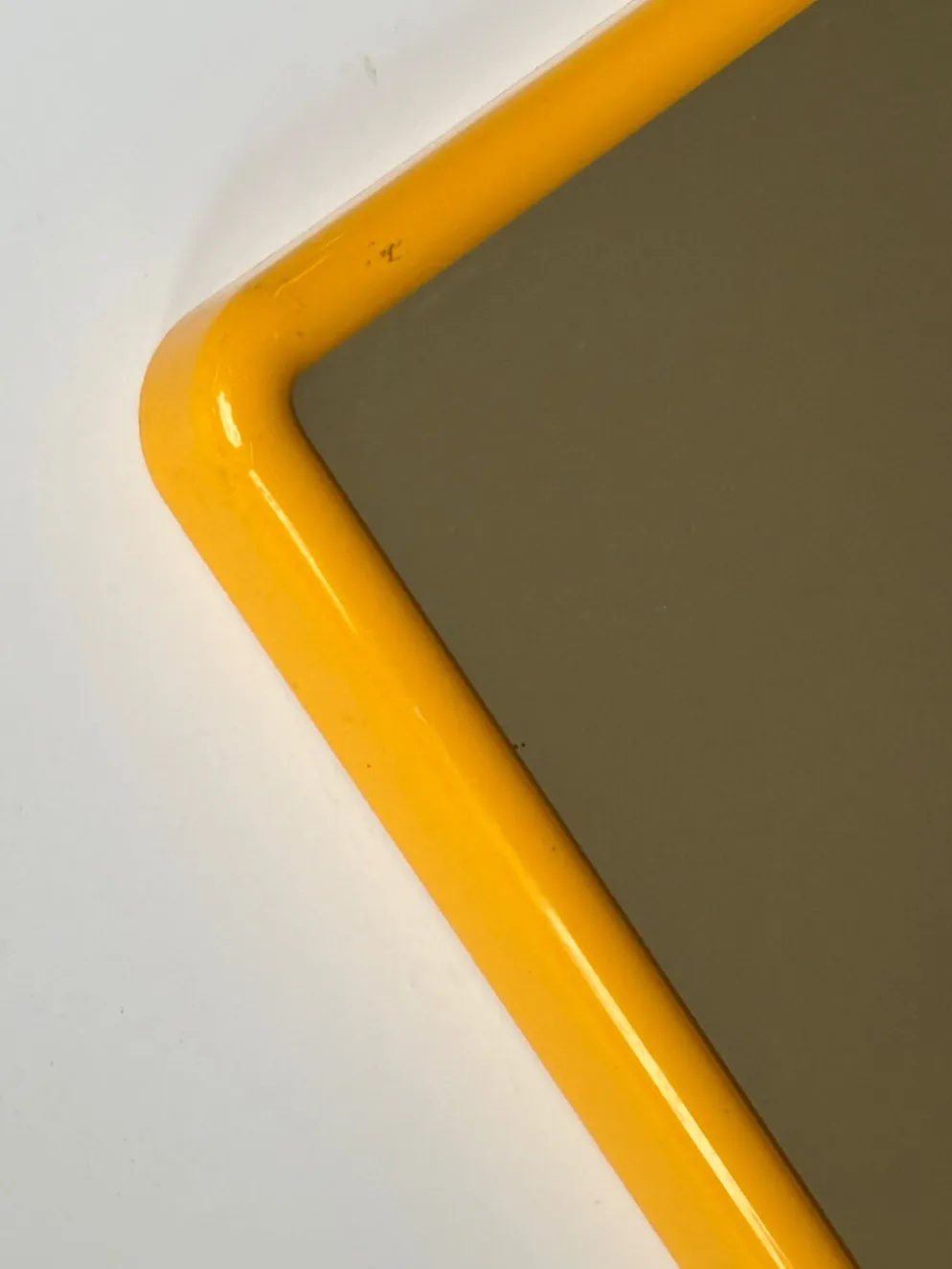 Miroir Gedy par Makio Hasuike