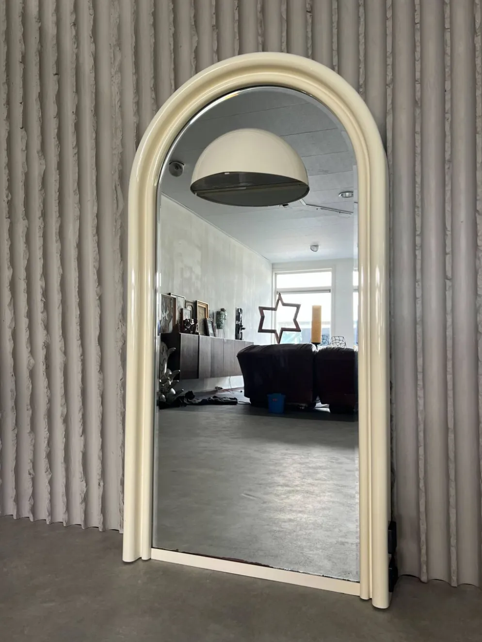 Miroir illuminé vintage des années 1970 avec prise intégrée