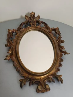 Miroir italien doré rocaille baroque, Italie années 60