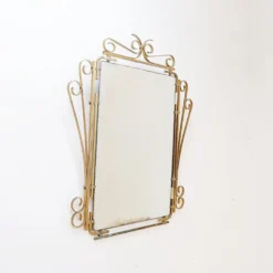 Miroir italien en laiton à volutes, milieu du siècle - 1950s
