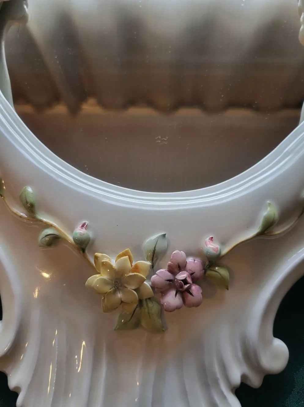 Miroir La Farnesiana de Carlo Corvi en céramique Italie 1950