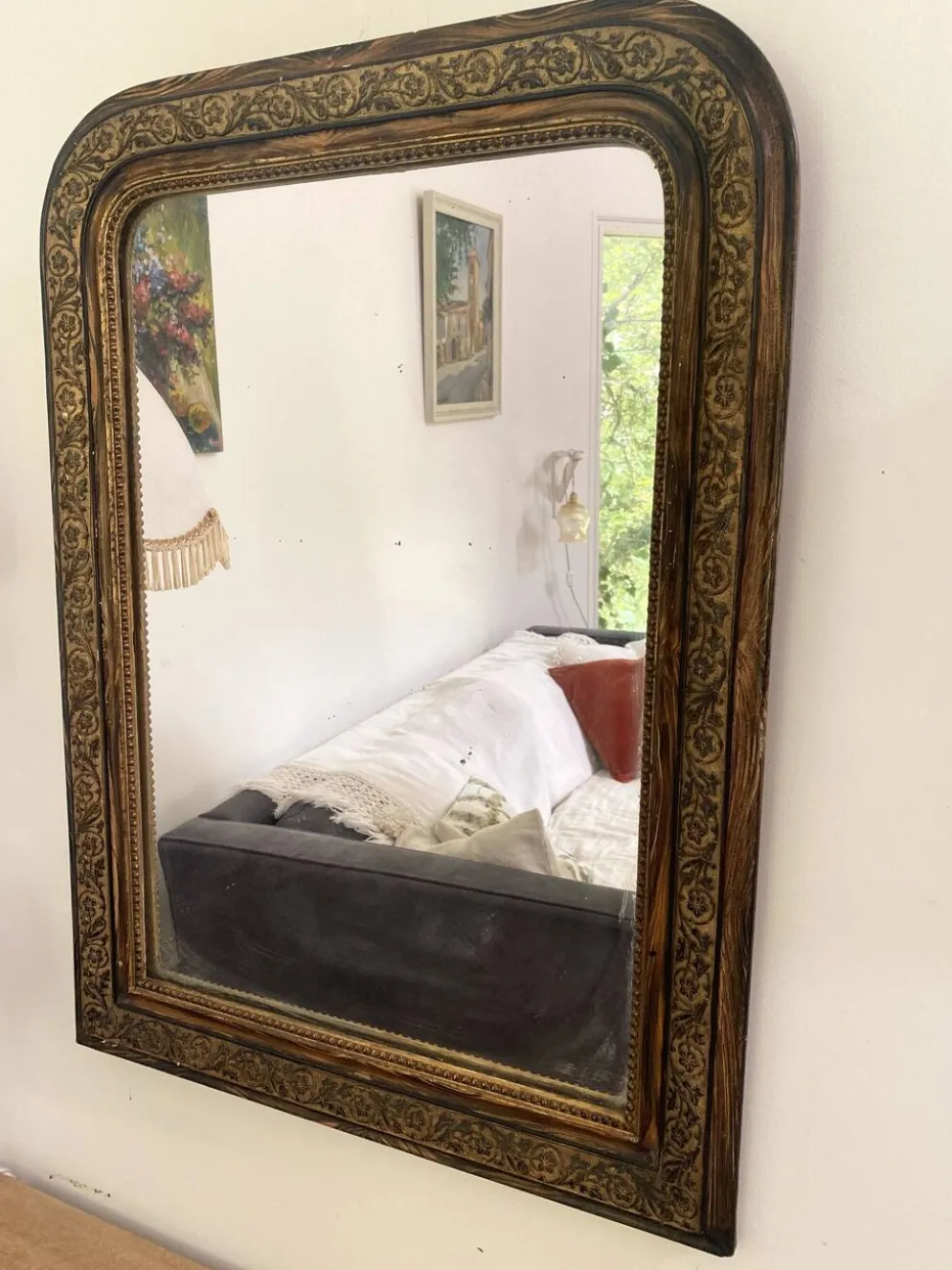 Miroir Louis-Philippe, bois et stuc doré — fin XIXe