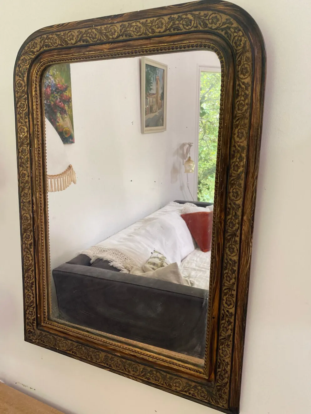 Miroir Louis-Philippe, bois et stuc doré — fin XIXe