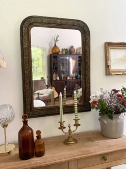 Miroir Louis-Philippe, bois et stuc doré — fin XIXe