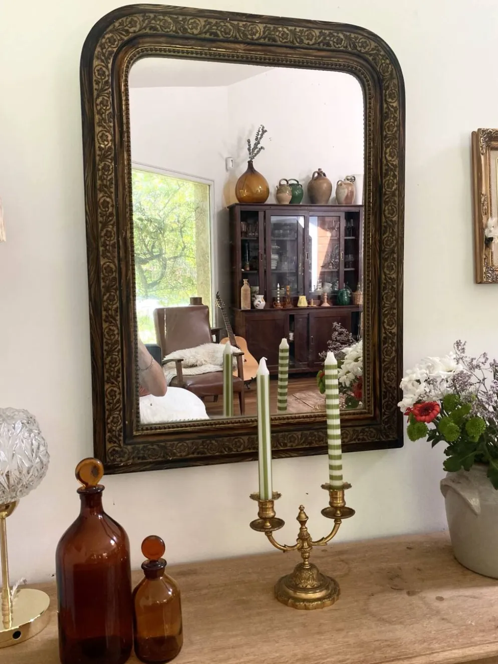 Miroir Louis-Philippe, bois et stuc doré — fin XIXe