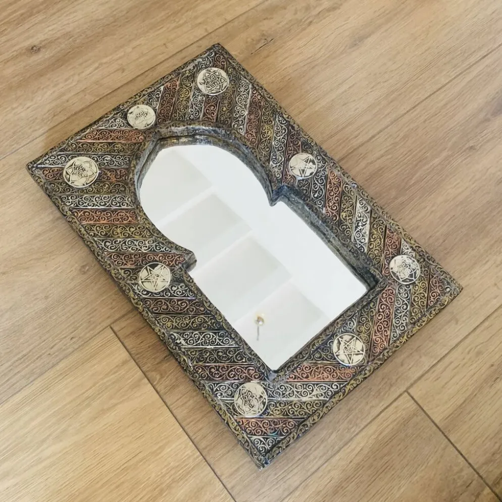 Miroir marocain vintage à décor mauresque