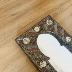 Miroir marocain vintage à décor mauresque