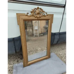 Miroir 19ème bois et stuc doré