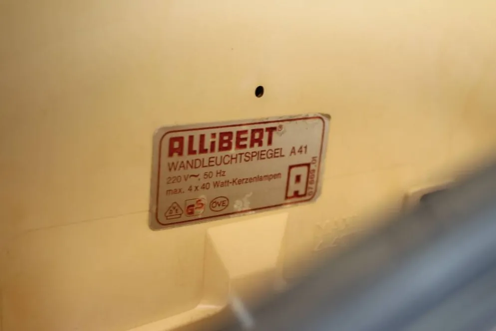 Miroir mural ajustable illuminé Allibert du milieu du siècle, Allemagne, années 1960