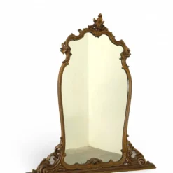 Miroir mural de style baroque