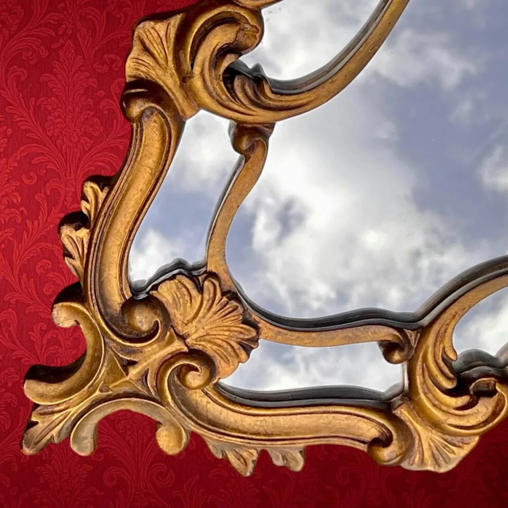 Miroir mural doré à parecloses style rococo Louis XV – années 50-60