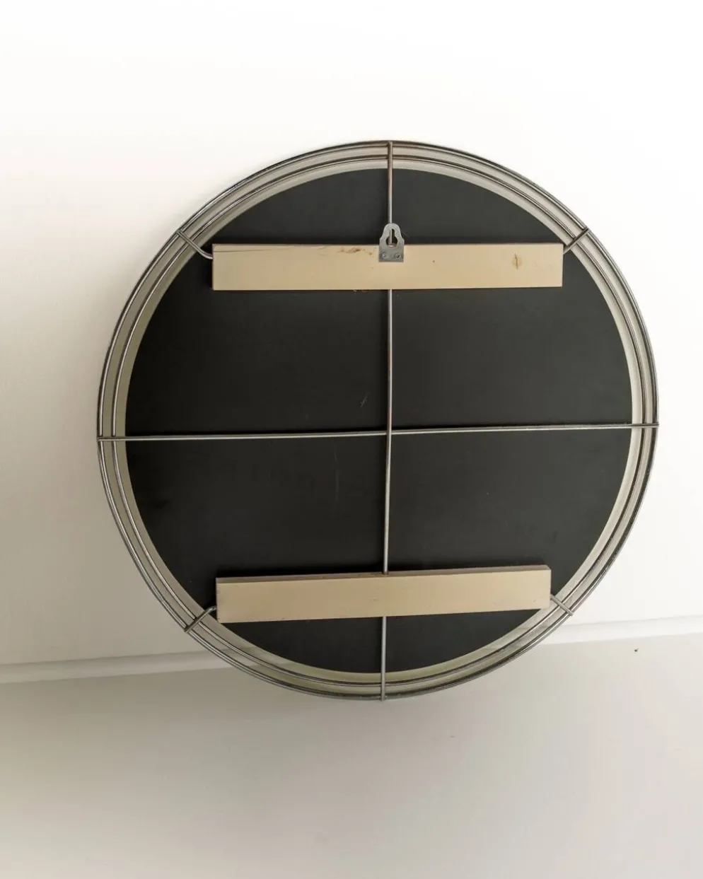 Miroir mural en métal chromé, seconde moitié du 20e siècle