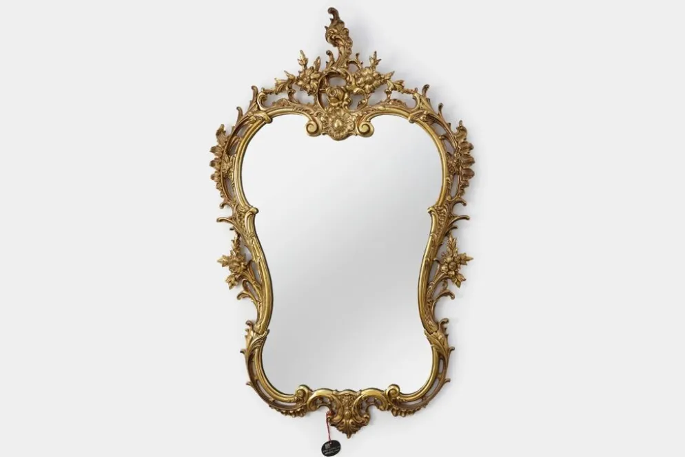 Miroir mural en métal orné de style Louis XVI du 20e siècle avec des flamboiements rococo, Fra