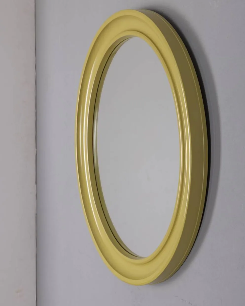 Miroir mural en plastique vert vintage des années 1970, design Carrara Matta