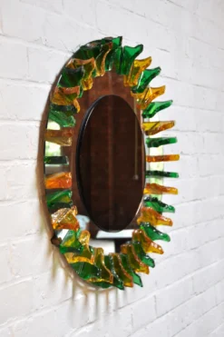 Miroir mural en verre de cristal des années 1960