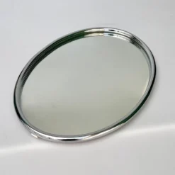 Miroir mural ovale de style mid-century avec cadre en métal chromé, années 1970