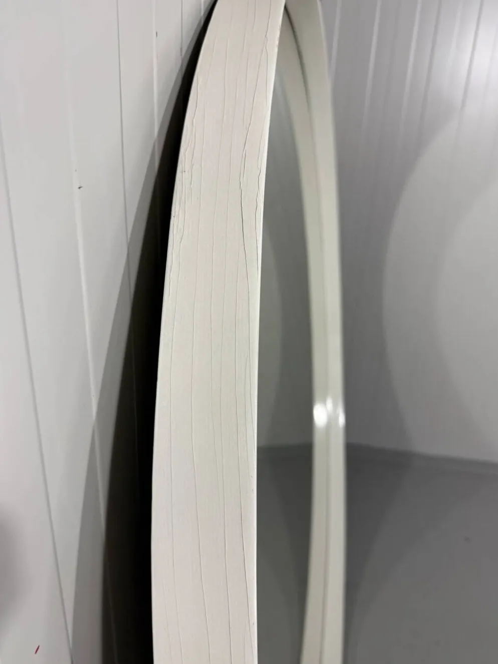 Miroir mural rond en bois blanc XXL, années 1960-1970