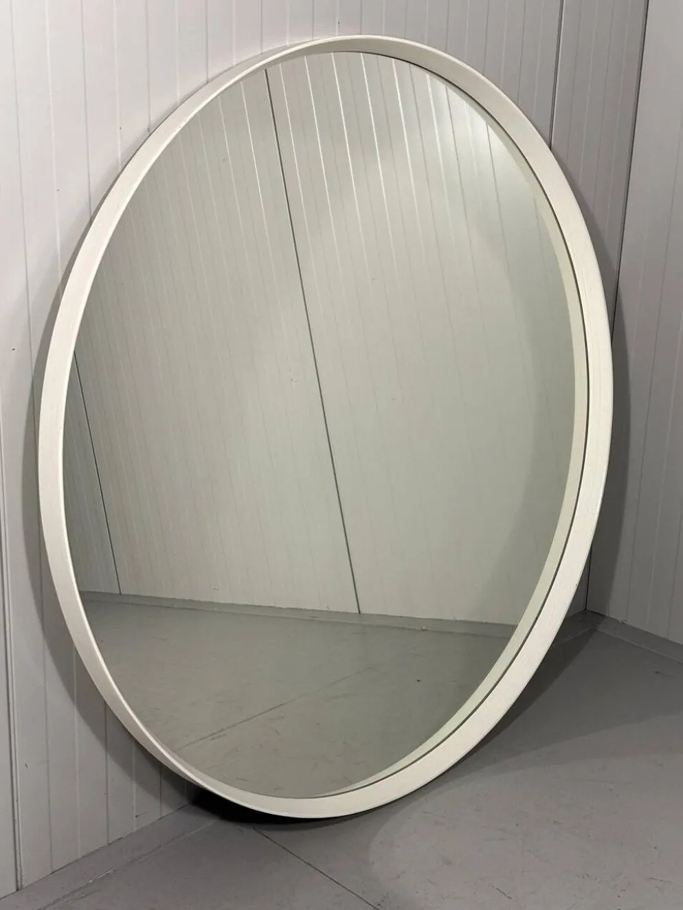 Miroir mural rond en bois blanc XXL, années 1960-1970