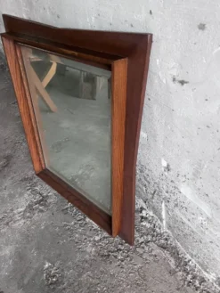 Miroir mural sculptural en bois, années 1960