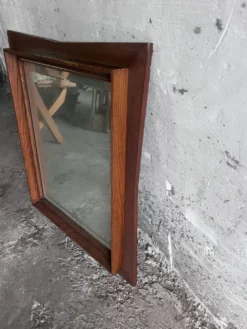 Miroir mural sculptural en bois, années 1960