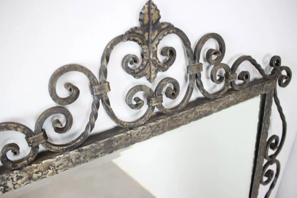 Miroir ornemental en fer forgé MOKO Praha, Tchécoslovaquie, milieu du 20ème siècle