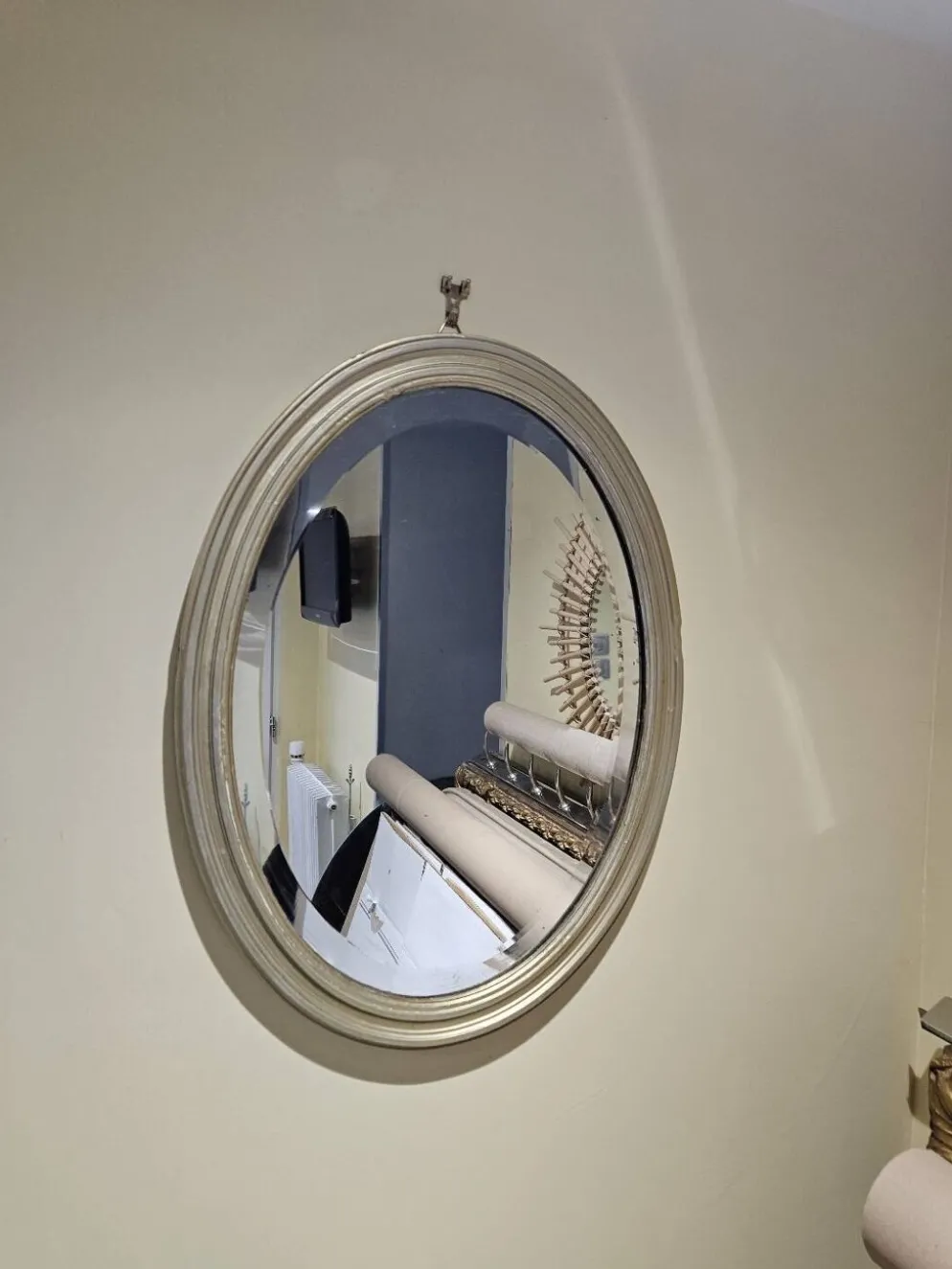 Miroir ovale biseauté