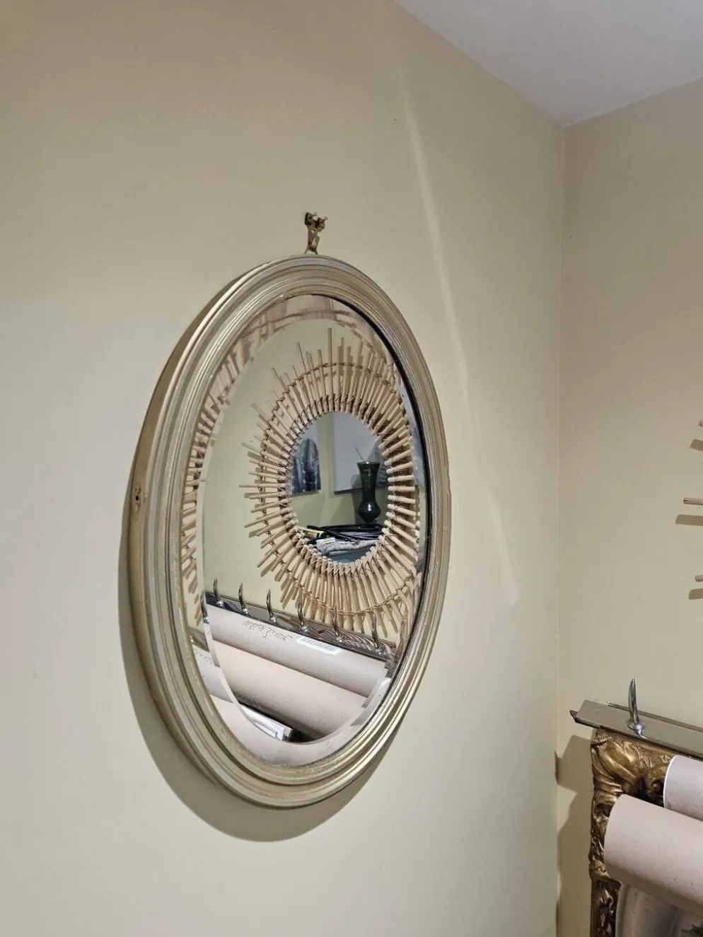 Miroir ovale biseauté
