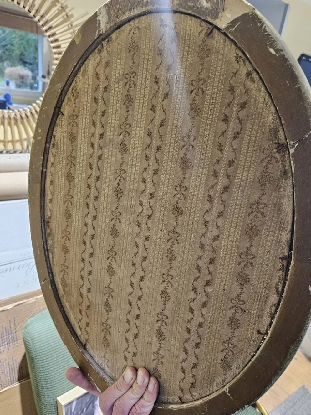 Miroir ovale biseauté