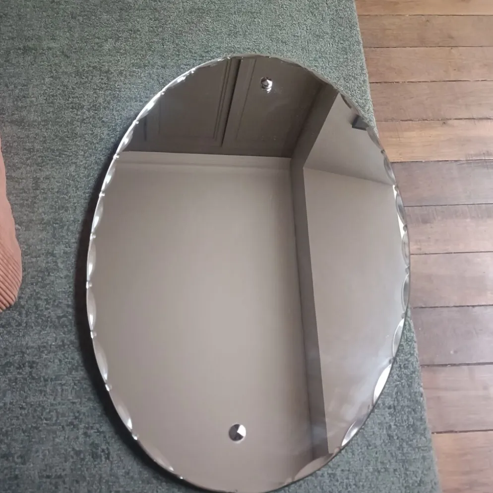 Miroir ovale biseauté Art Déco