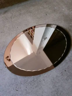 Miroir ovale biseauté seventies