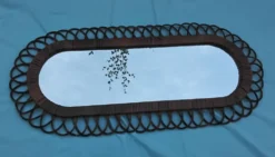 Miroir ovale en rotin