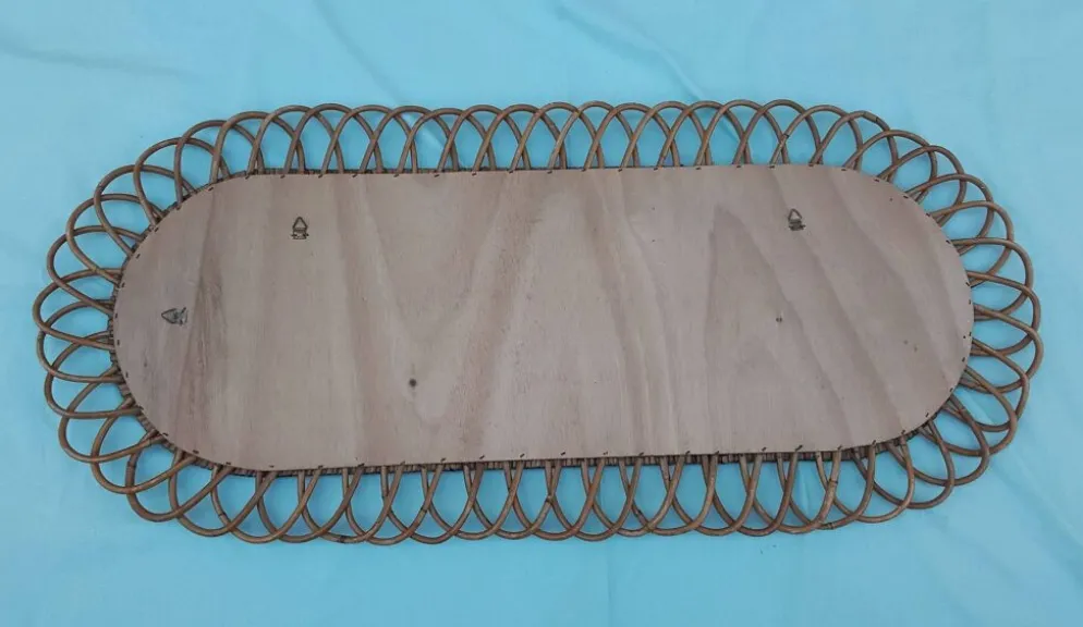 Miroir ovale en rotin
