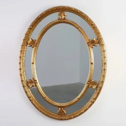 Miroir ovale incliné de style néoclassique du 20e siècle par Deknudt, Belgique