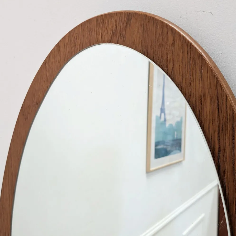 Miroir ovale scandinave en teck – années 60