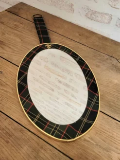 Miroir ovale vintage à décor de tartan