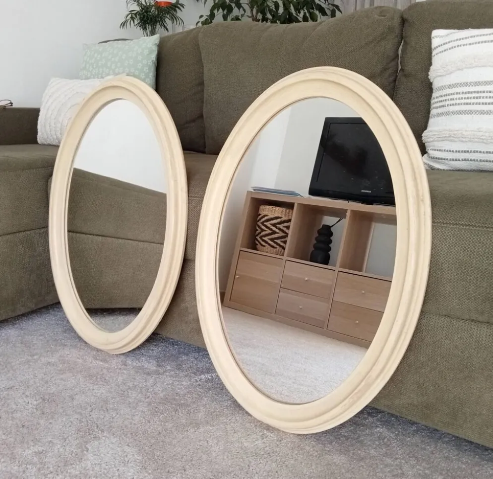 Miroir ovale vintage en bois patiné