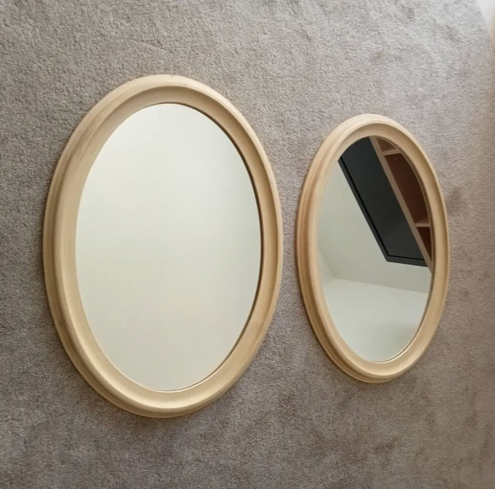 Miroir ovale vintage en bois patiné