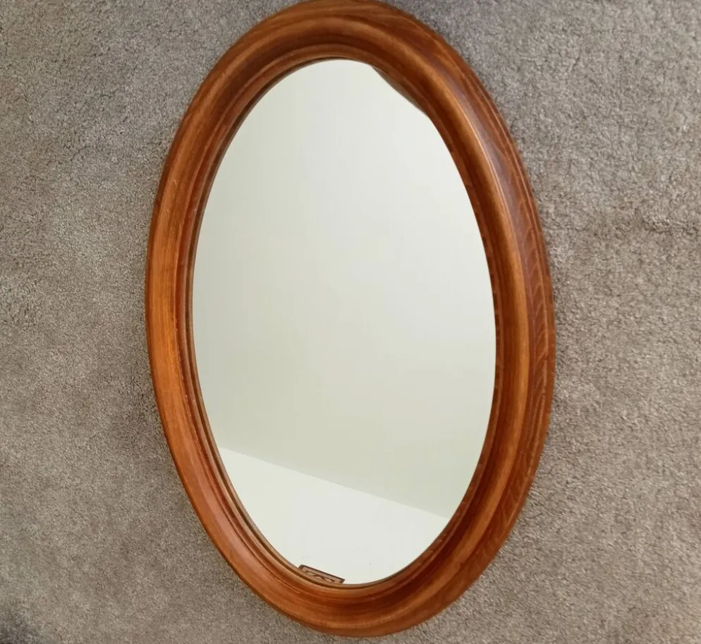 Miroir ovale vintage en chêne massif années 60/70