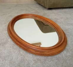 Miroir ovale vintage en chêne massif années 60/70