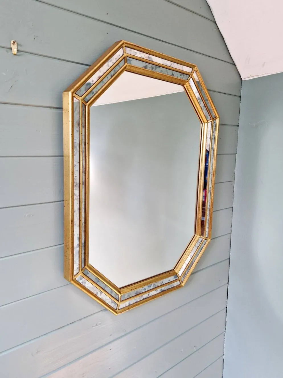 Miroir à parcloses en bois doré, Deknudt (Belgique),1970