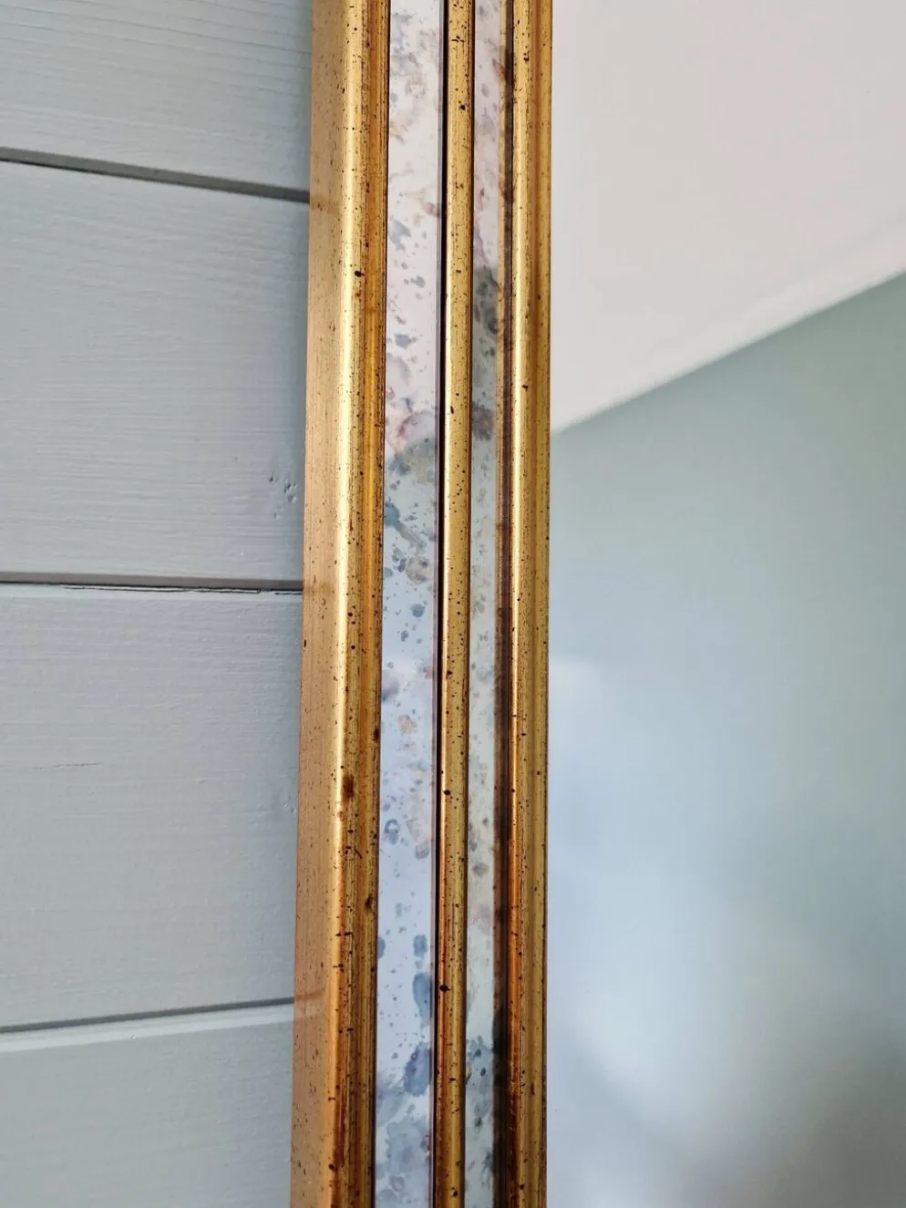 Miroir à parcloses en bois doré, Deknudt (Belgique),1970